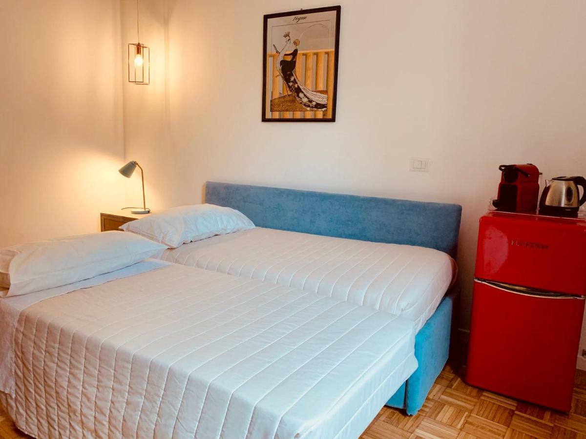 Amazing Trevi Fountain Apartment Рим Екстериор снимка